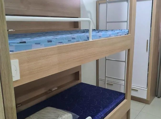 Апартаменты Shore 2 Res Tower 1 - 2 Bedroom Unit Манила